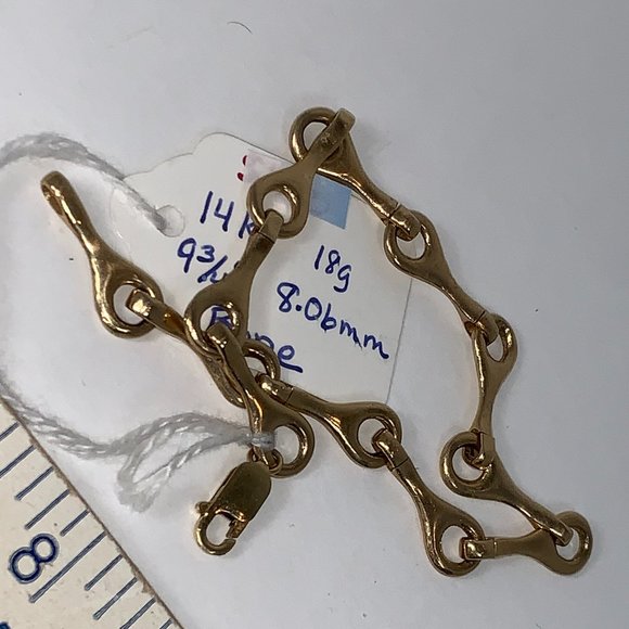 9 3/4" long 14KT Gold Bone Design Bracelet - Picture 1 of 16